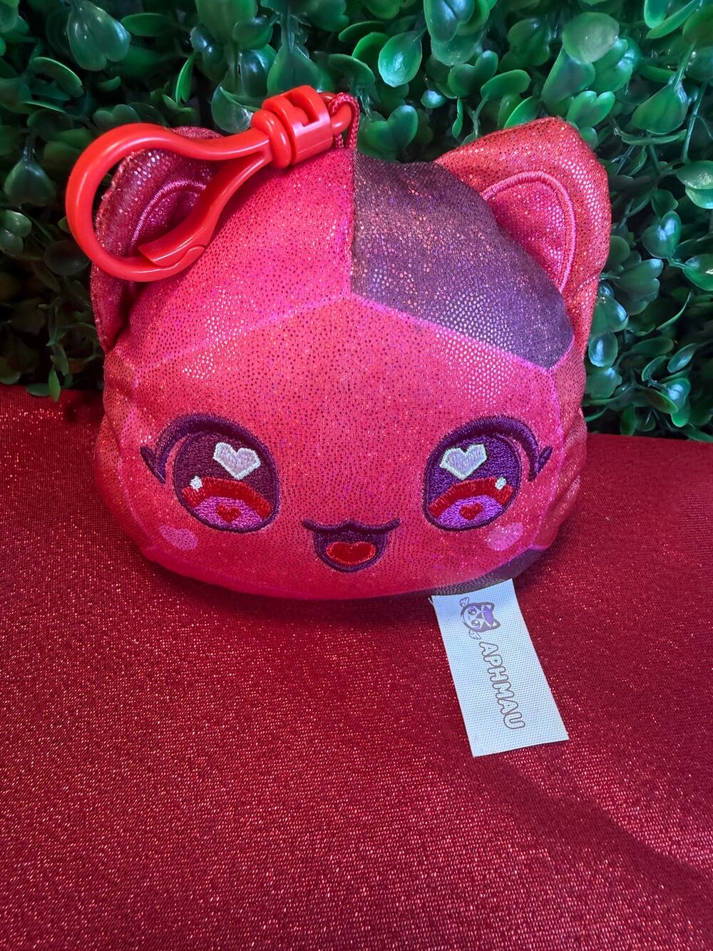 Aphmau Mystery MeeMeows Ruby Cat Plush Clip-On Sparkly Red Celestial Series